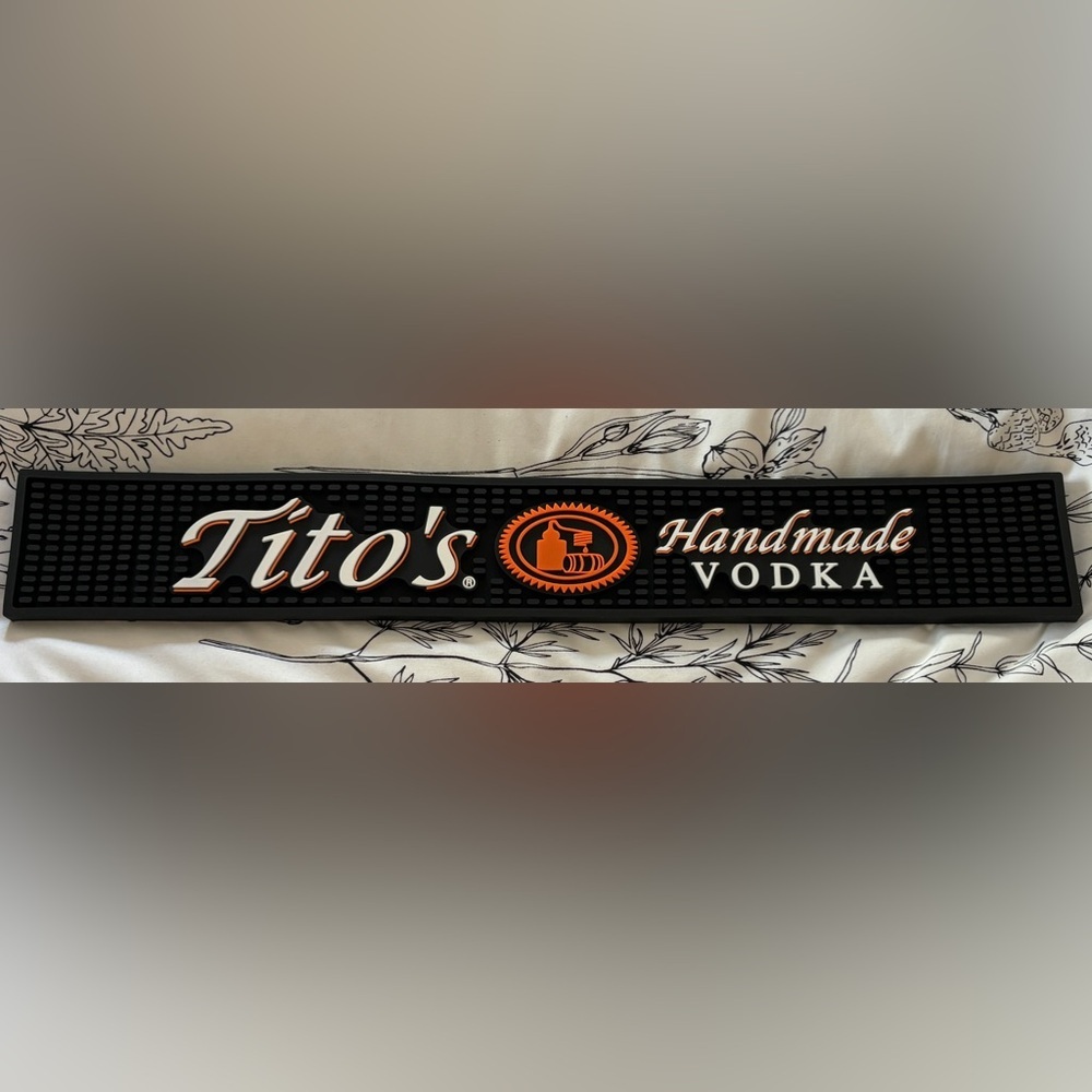 Tito‘S Vodka Bar Mat Strip Brand New In Bag